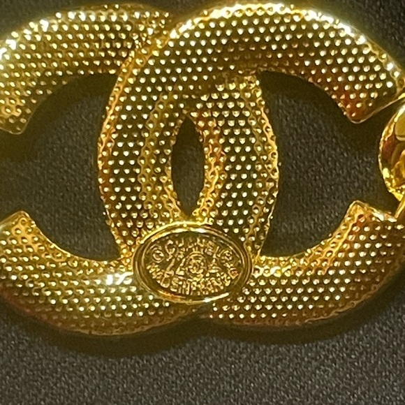 Chanel bracelet NEW, with dust bag. - Picture 10 of 12